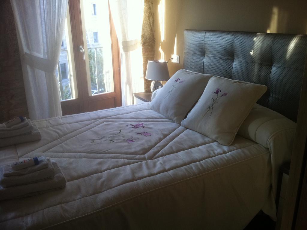 Airinos Aires Hotel Santiago de Compostella Kamer foto